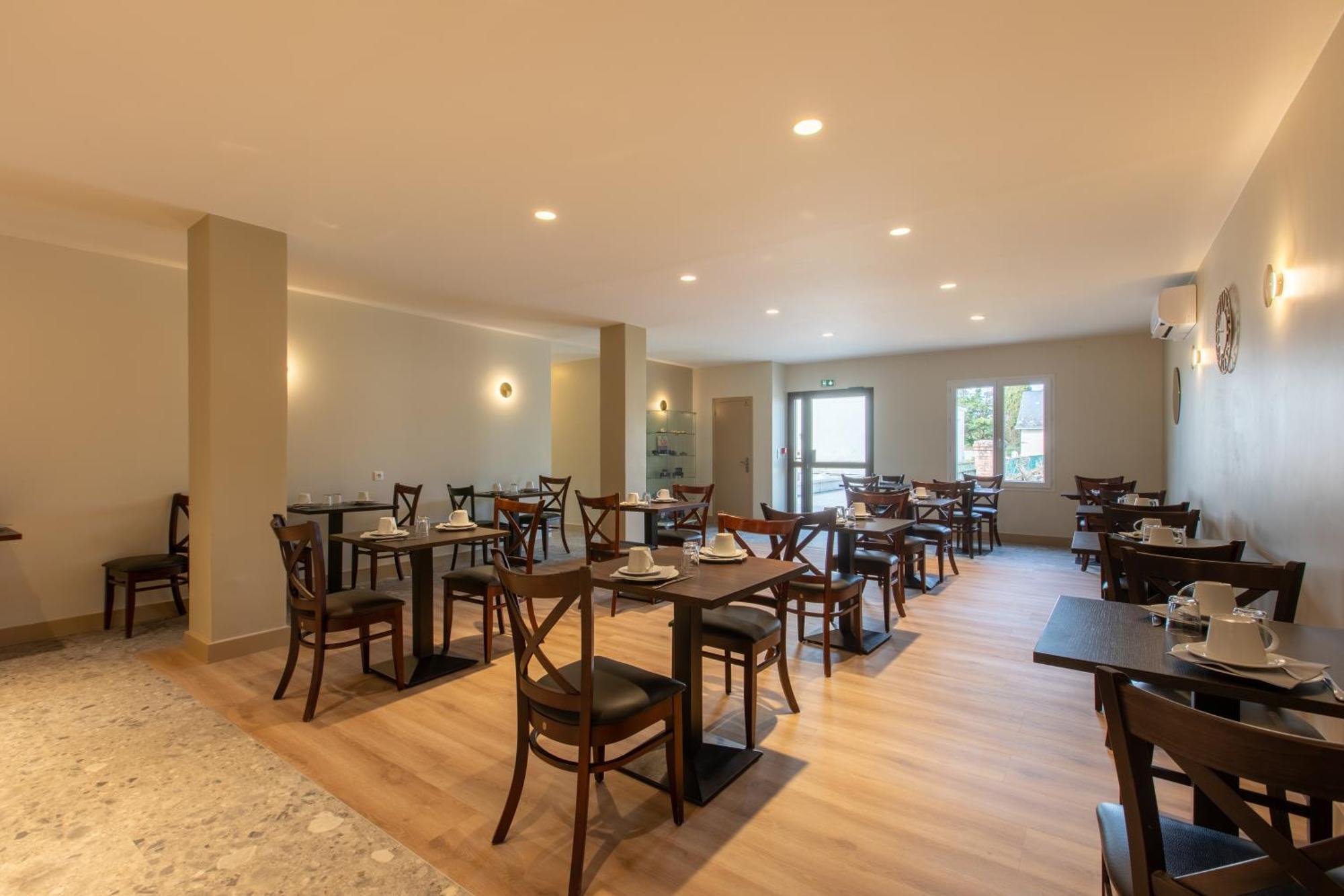 Domaine De La Courbe Hotel & Spa Le Lude Екстериор снимка